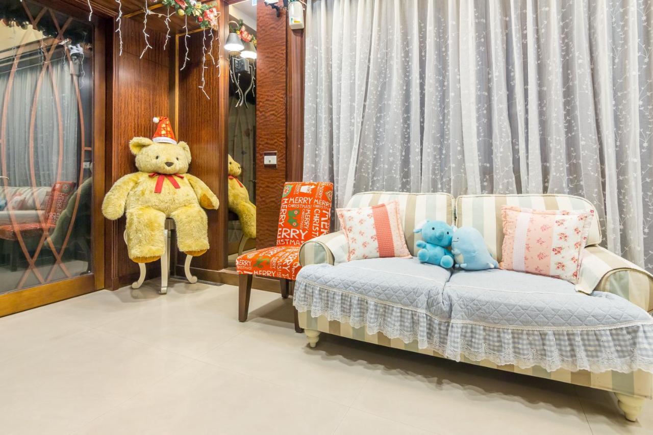 Haian Stay Riverside Bed And Breakfast Тайнань Экстерьер фото